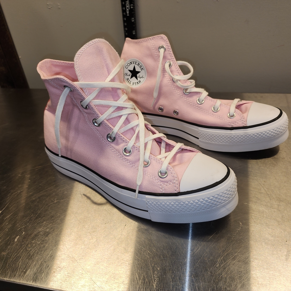 Converse Women's Pink High-Top Sneakers
